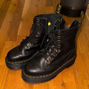 Dr. Martens Jadon Platform boot size 6